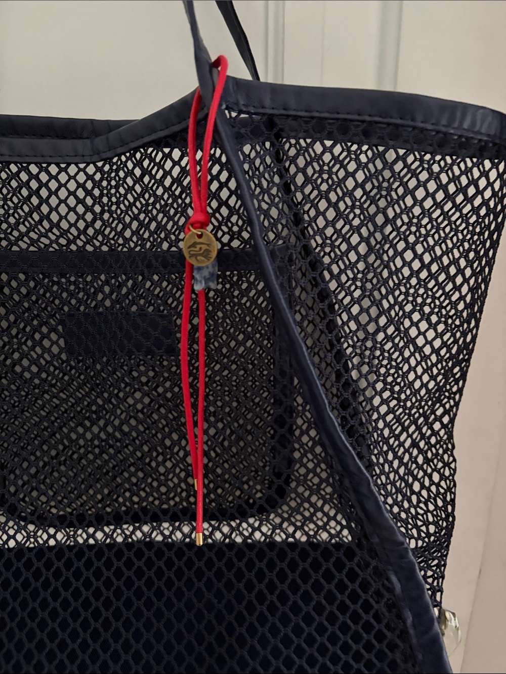 Parker Thatch • Big Night Everywhere Net tote in Sardine Navy - Picture 2 of 6